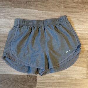 Nike Women's Athletic Gray Shorts Small